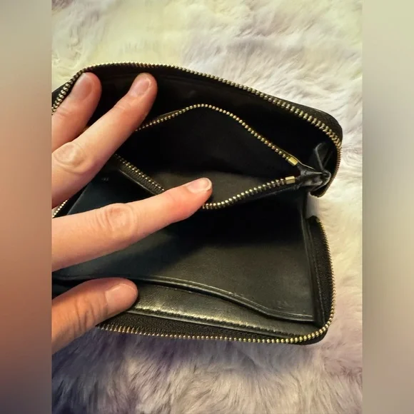 Signature Coach Dark Brown M Leather Zip around phone and card holder Wristlet - Picture 3 of 6